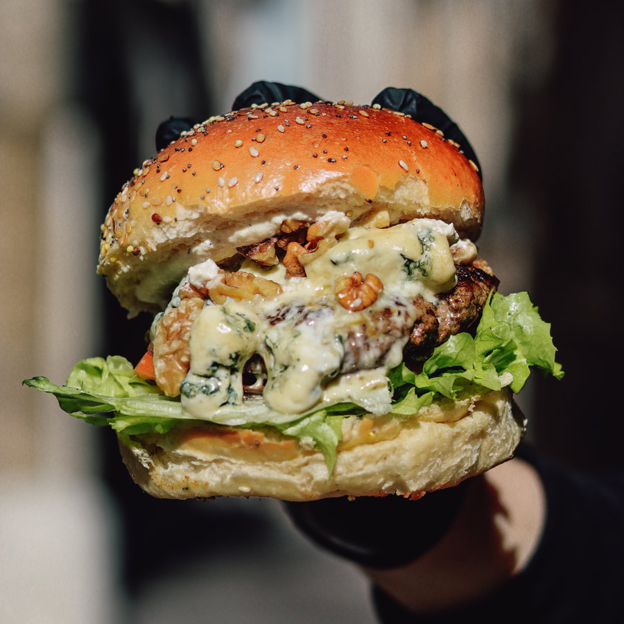 Burger cantal